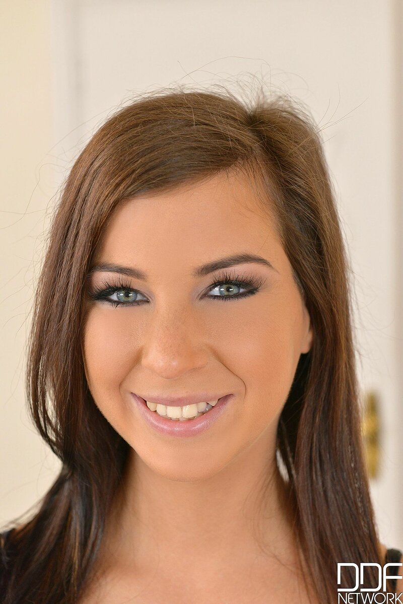 Любочка, 30 лет, 5 размер груди